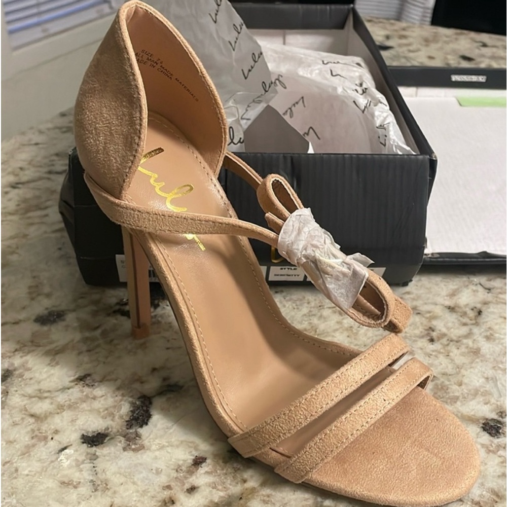 Nude Suede Lulu’s Heels